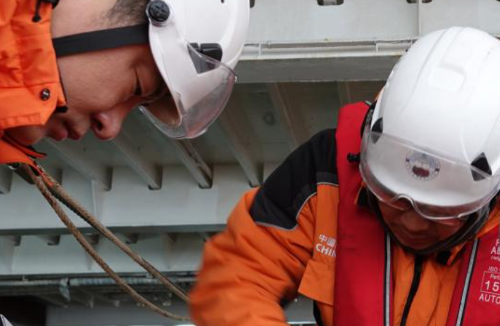 科学与健康丨探秘南极冰间湖！为地球气候档案添新知